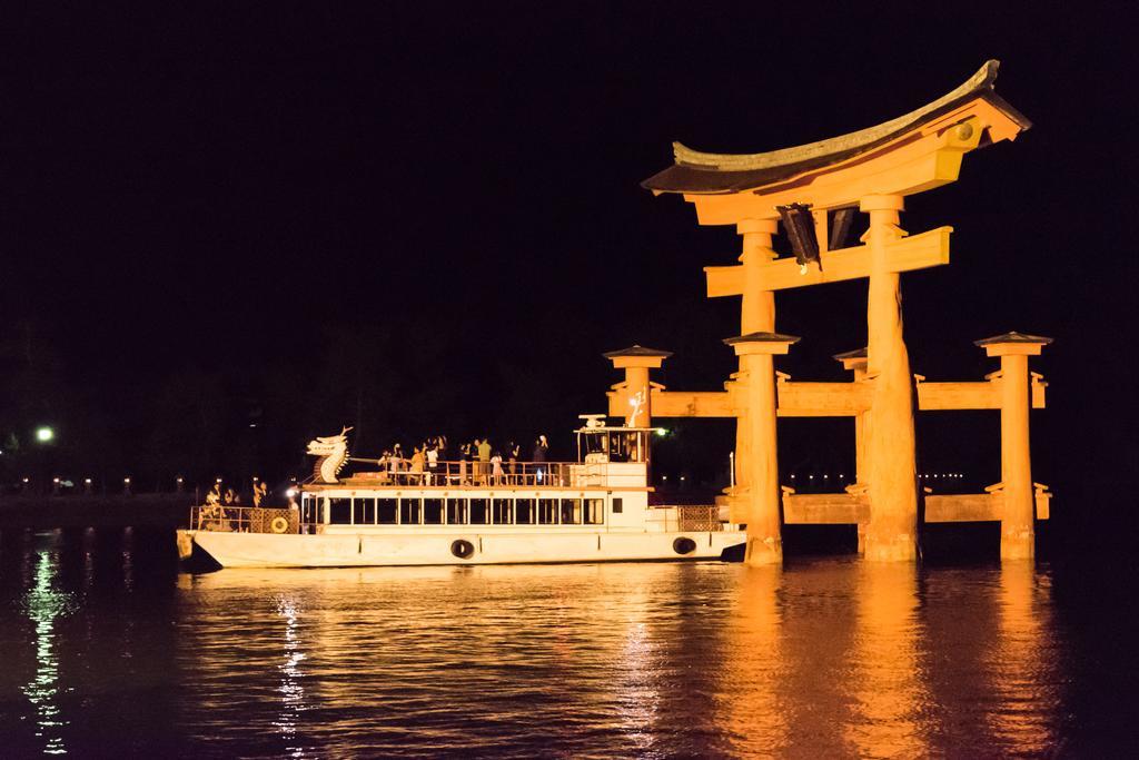 Miyajima Guest House Mikuniya Hatsukaichi Ngoại thất bức ảnh